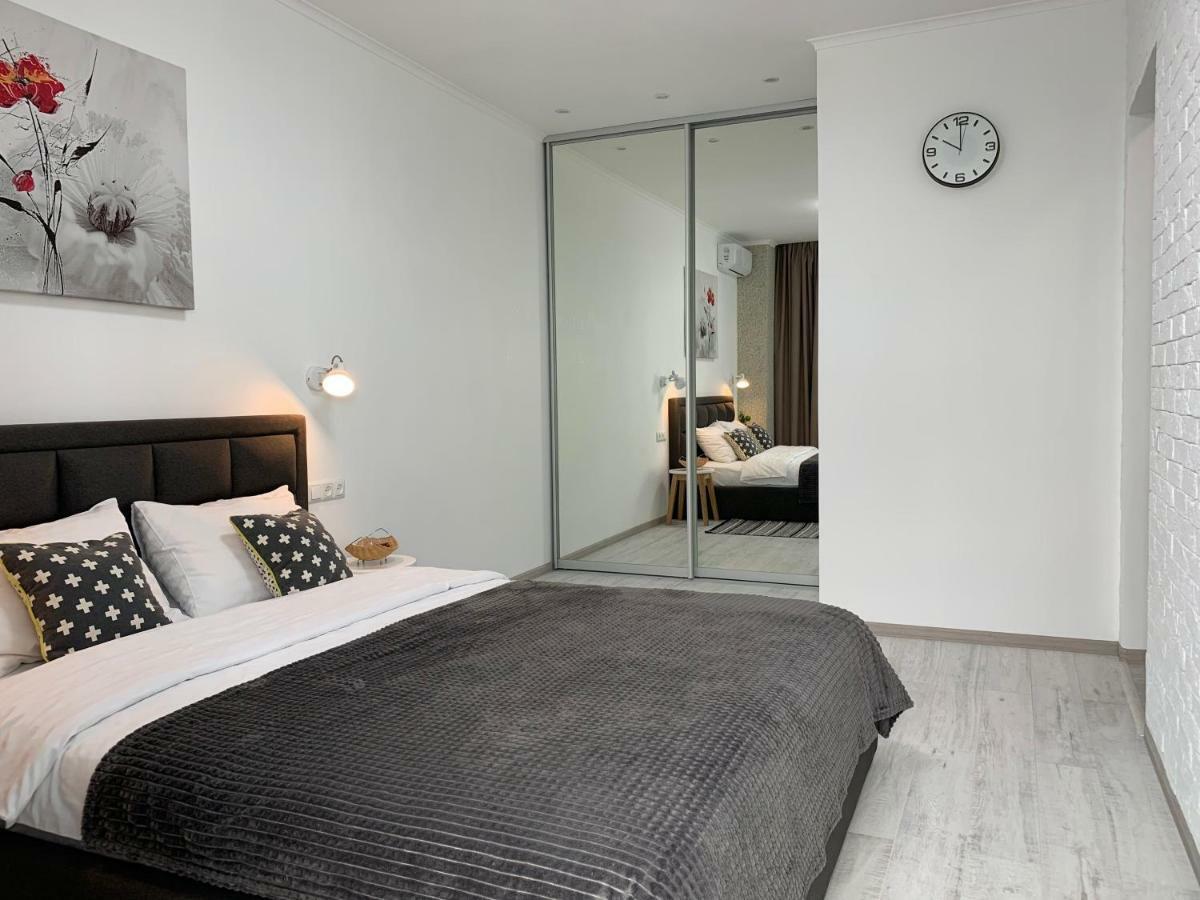 West Street Lux Apartments Kiev Ngoại thất bức ảnh